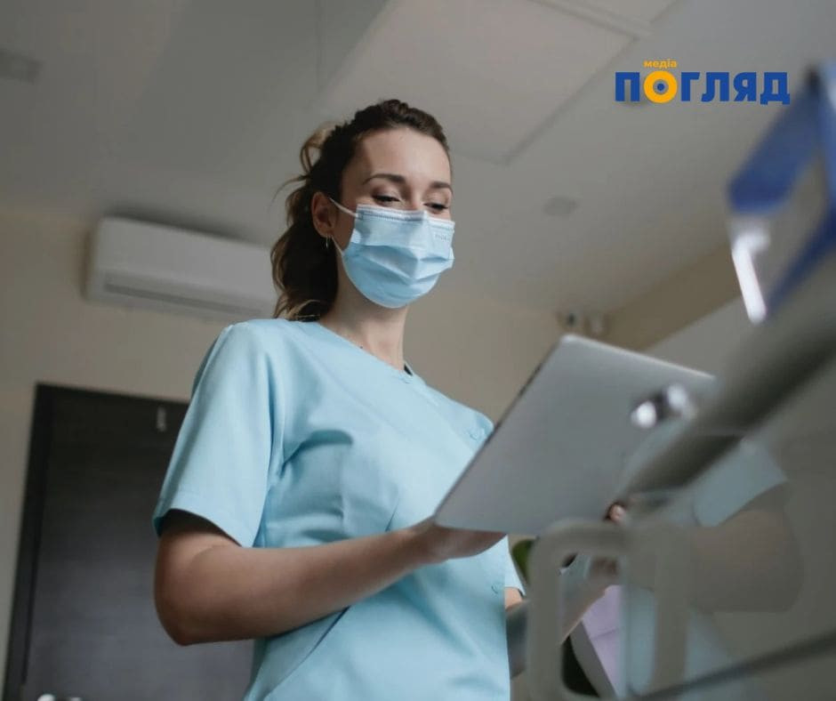 В Україні жінок із медичною чи фармосвітою автоматично братимуть на військовий облік (ФОТО) - зображення